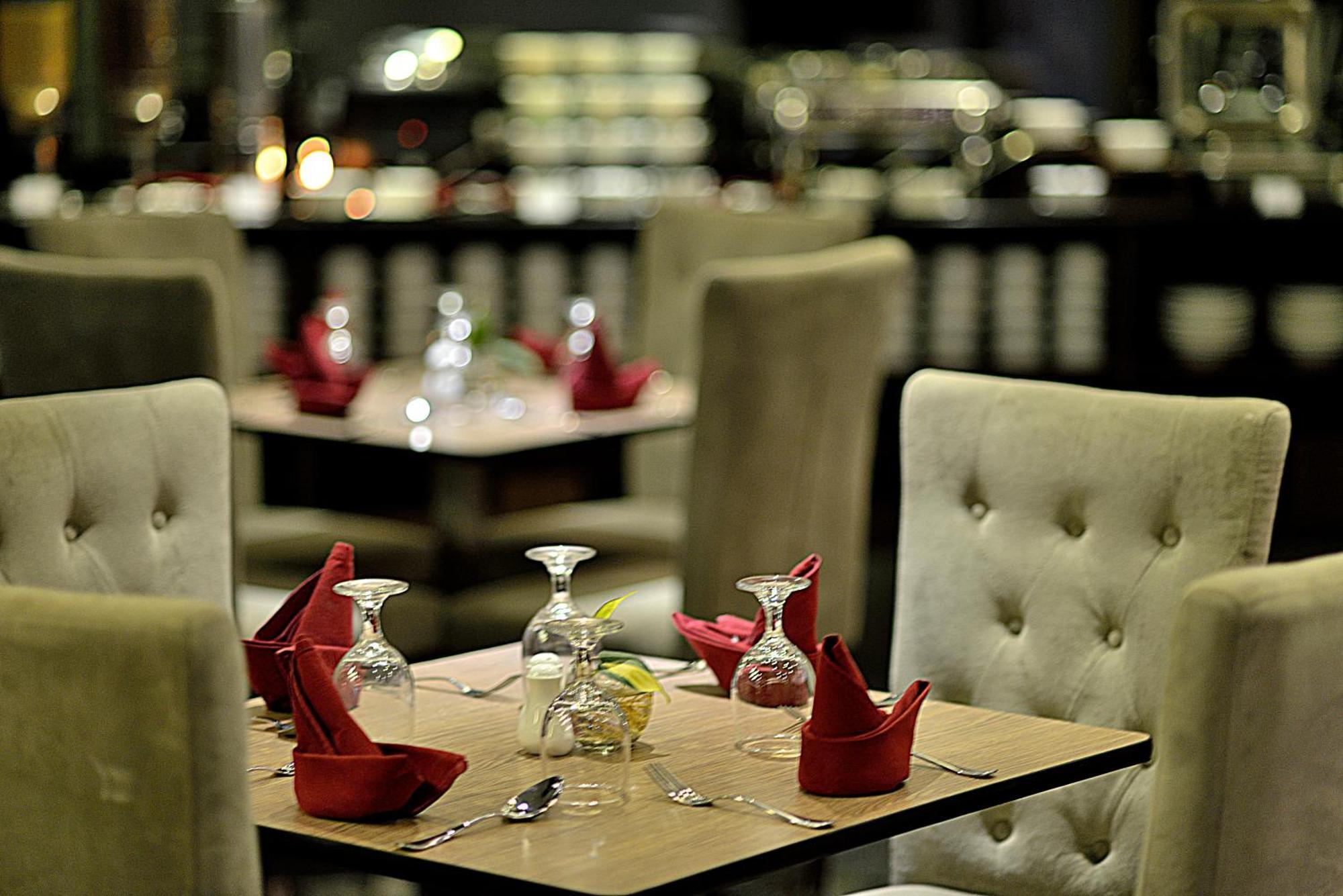 Serela Merdeka By Kagum Hotels Bandung Exterior photo