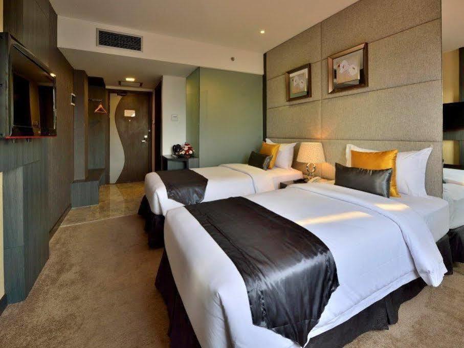 Serela Merdeka By Kagum Hotels Bandung Exterior photo